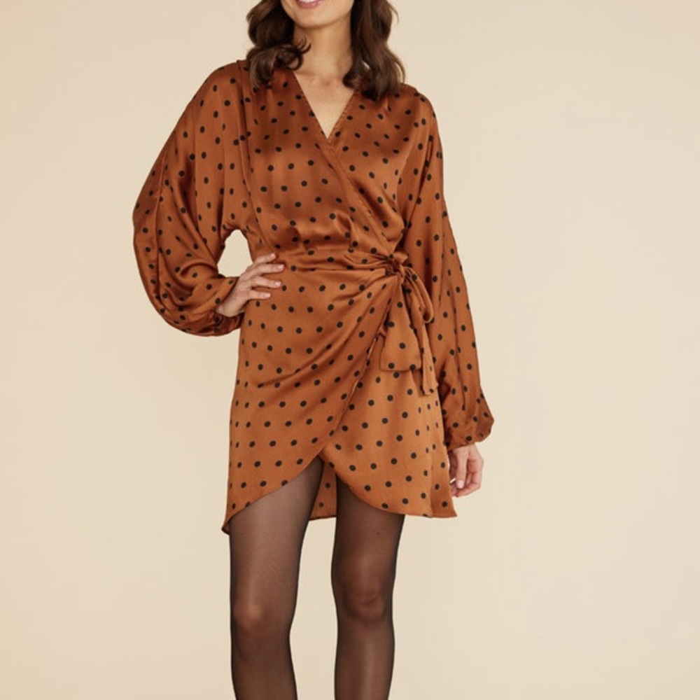 (B38) MINKPINK Dot & Copper Wrap Mini dress, Size Small, NWT